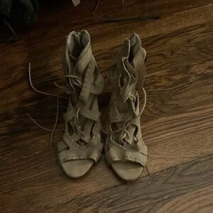 Express Strappy Nude Heels​​​​​​​​​​​